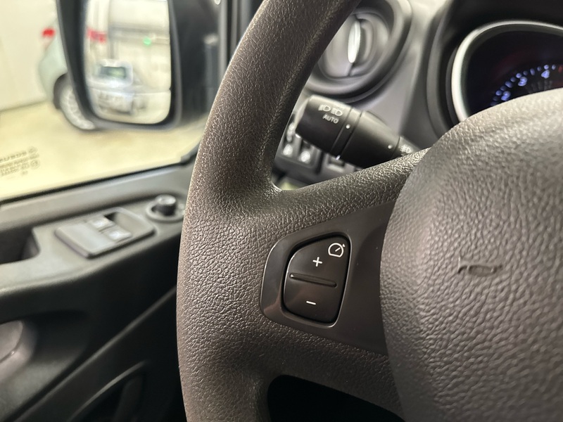 Renault Trafic vaihtoauto