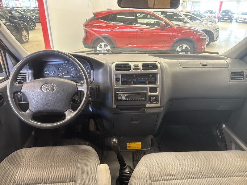 Toyota Hiace vaihtoauto