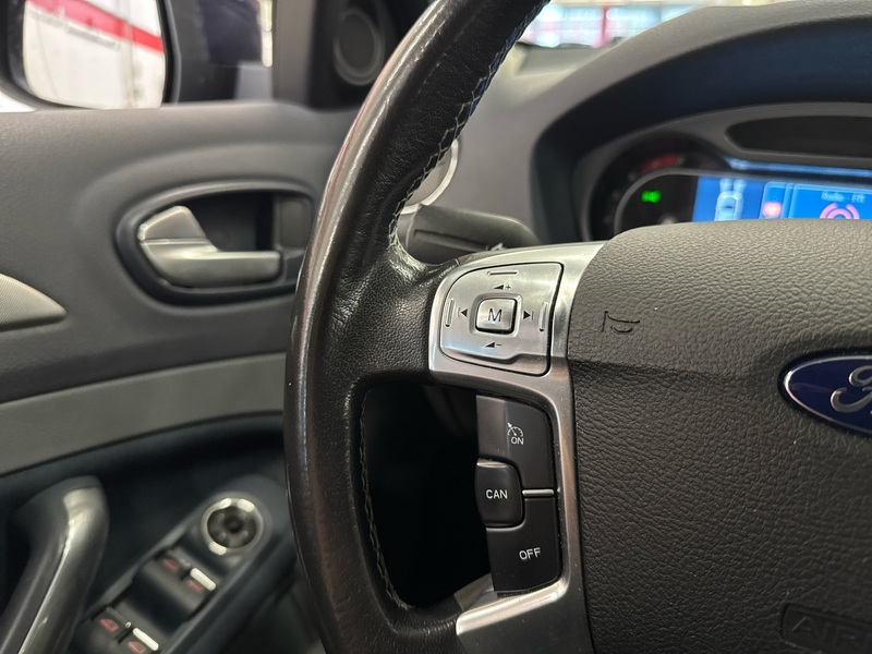 Ford Mondeo vaihtoauto