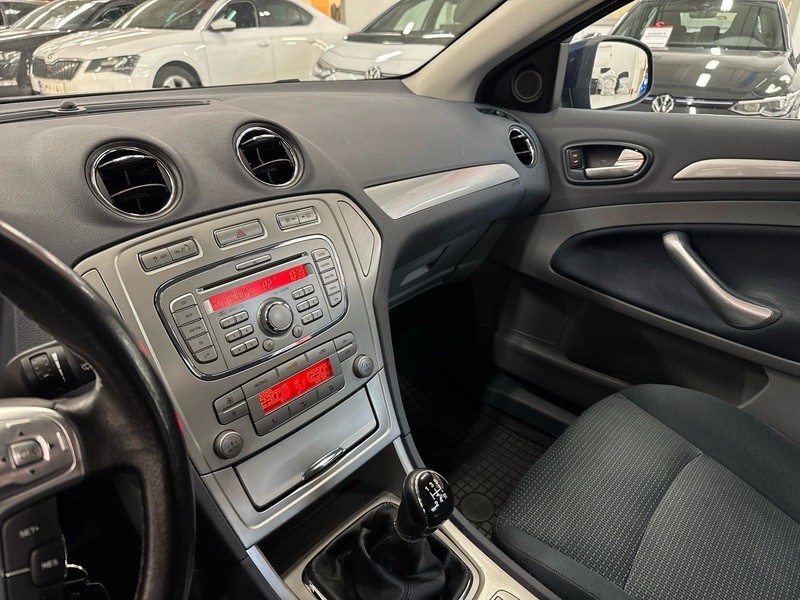 Ford Mondeo vaihtoauto