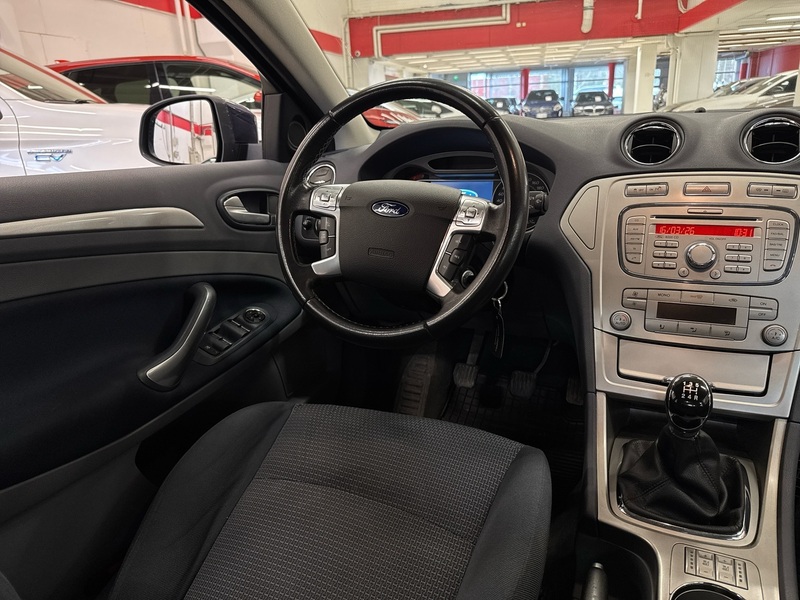 Ford Mondeo vaihtoauto