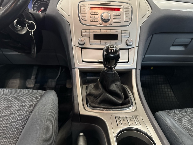 Ford Mondeo vaihtoauto