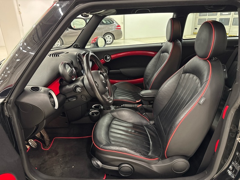 Mini Cooper vaihtoauto