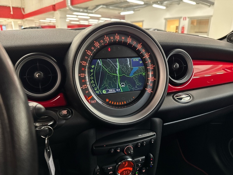 Mini Cooper vaihtoauto