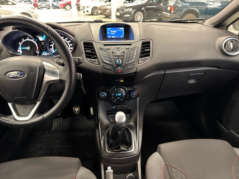 Ford Fiesta vaihtoauto