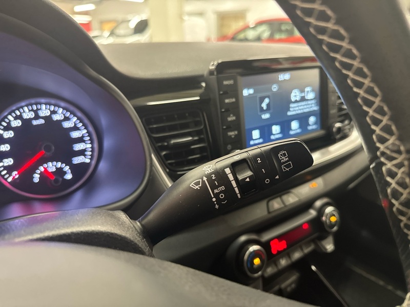 Kia Stonic vaihtoauto