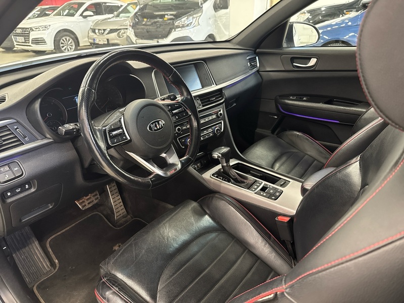 Kia Optima vaihtoauto