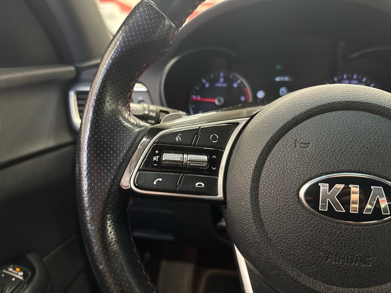 Kia Optima vaihtoauto