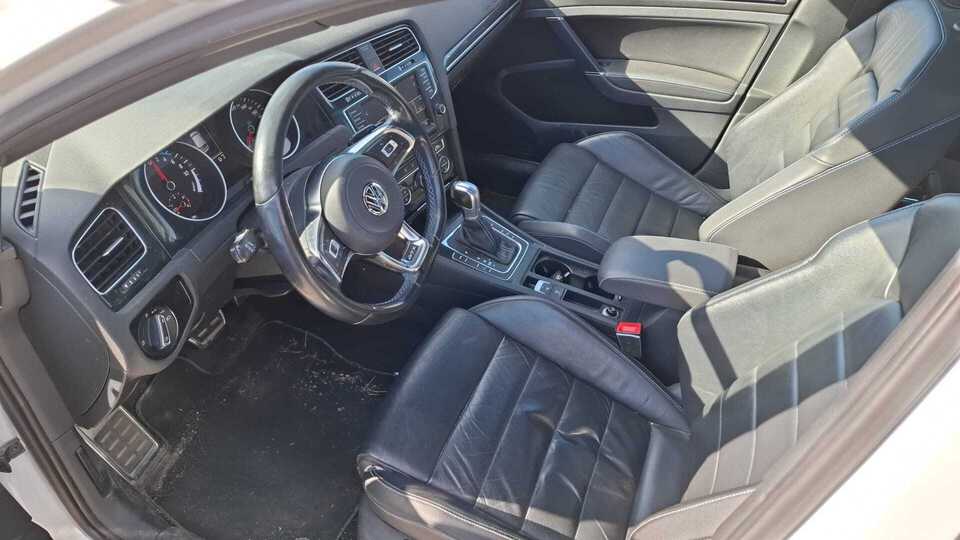 Volkswagen Golf vaihtoauto