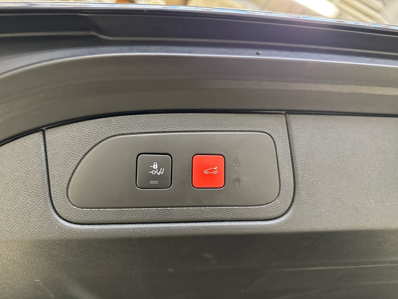 DS 7 Crossback vaihtoauto