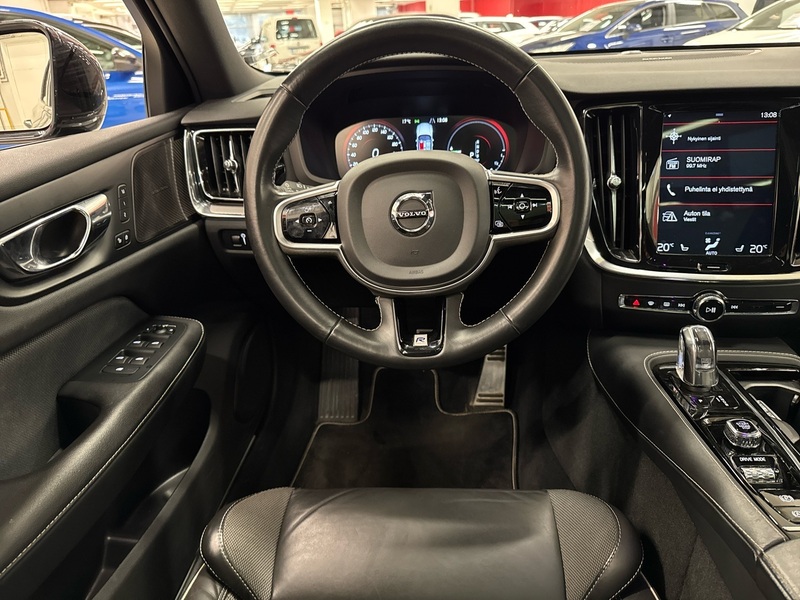 Volvo V60 vaihtoauto