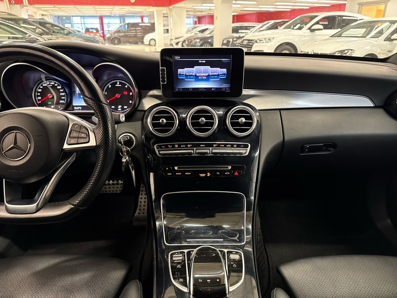 Mercedes-Benz C vaihtoauto