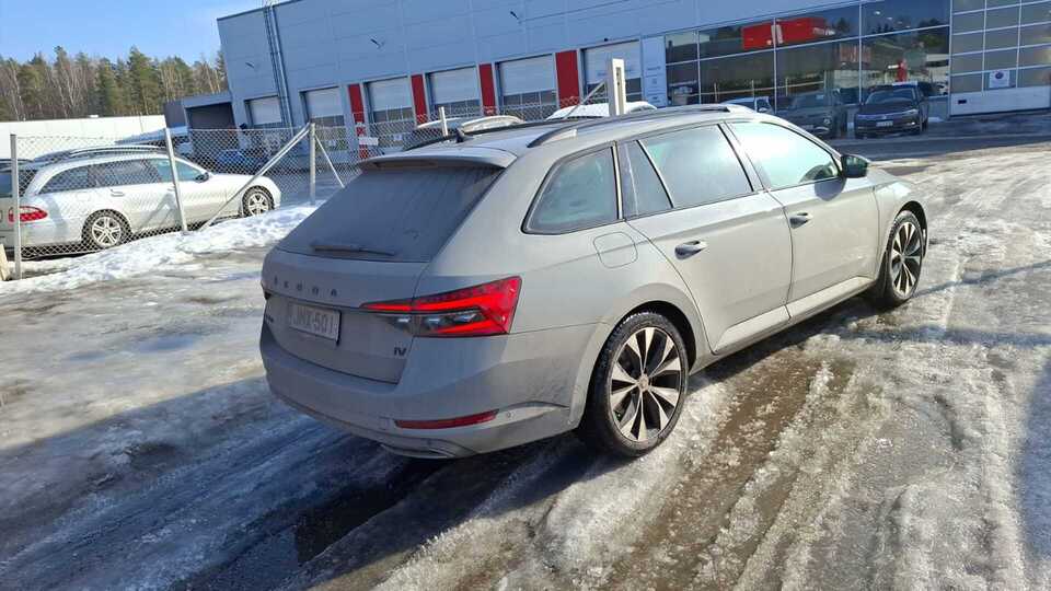 Skoda Superb vaihtoauto