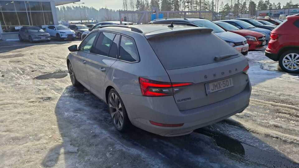 Skoda Superb vaihtoauto