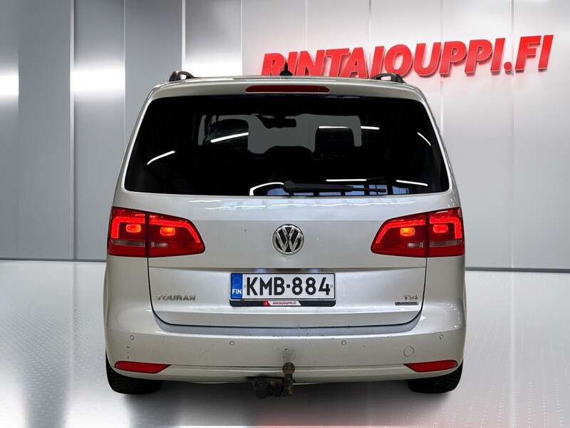 Volkswagen Touran vaihtoauto