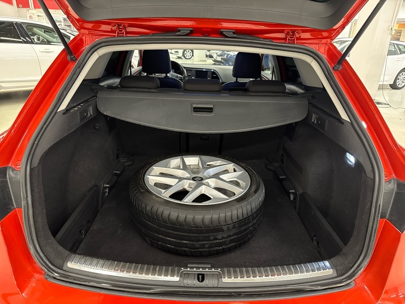 SEAT Leon ST vaihtoauto