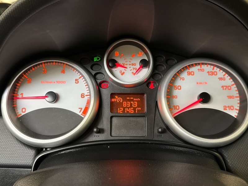 Peugeot 207 vaihtoauto