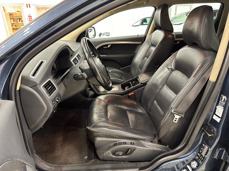 Volvo XC70 vaihtoauto