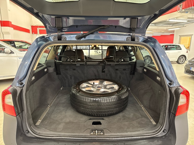 Volvo XC70 vaihtoauto