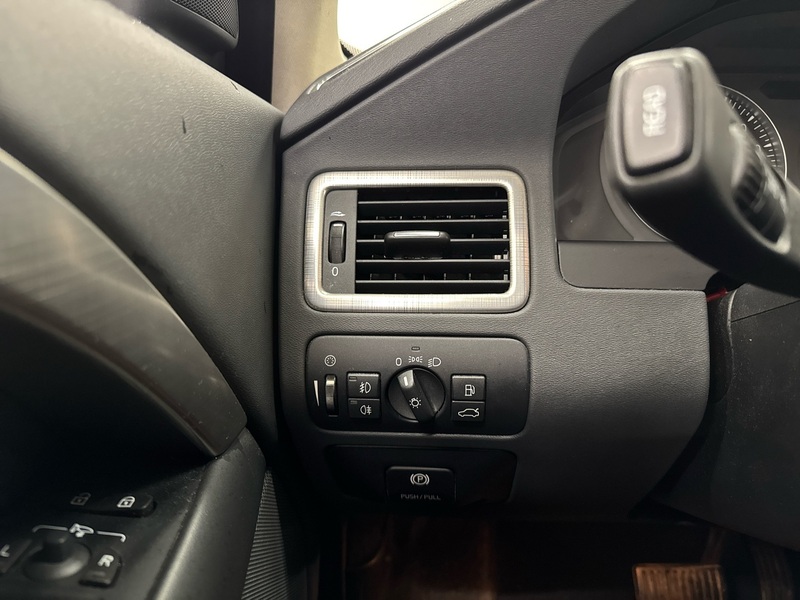 Volvo XC70 vaihtoauto