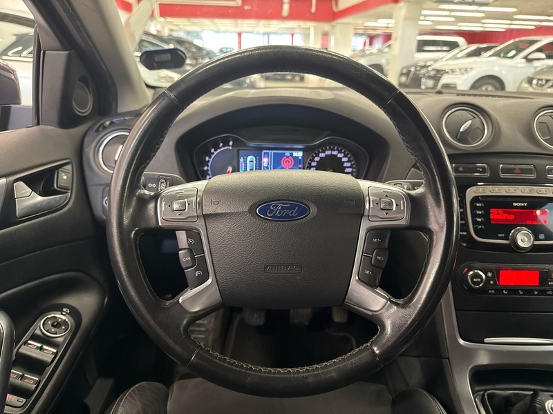 Ford Mondeo vaihtoauto