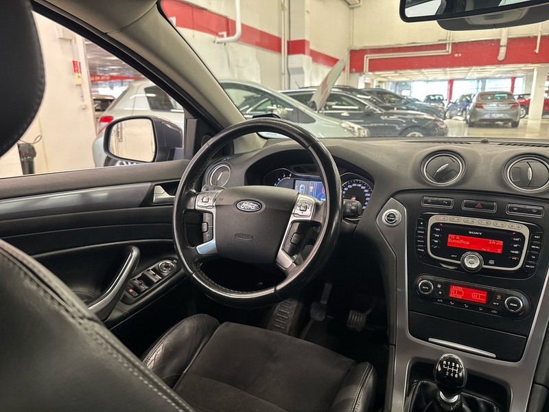 Ford Mondeo vaihtoauto