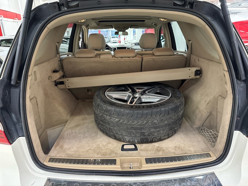 Mercedes-Benz ML vaihtoauto