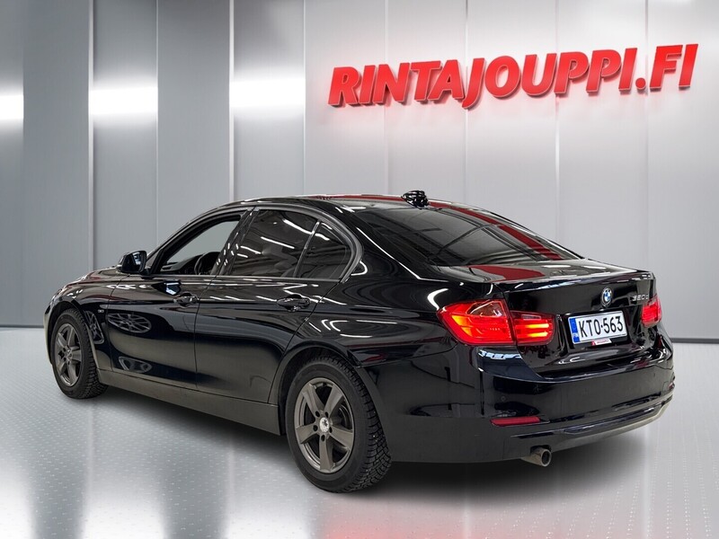 BMW 320 vaihtoauto