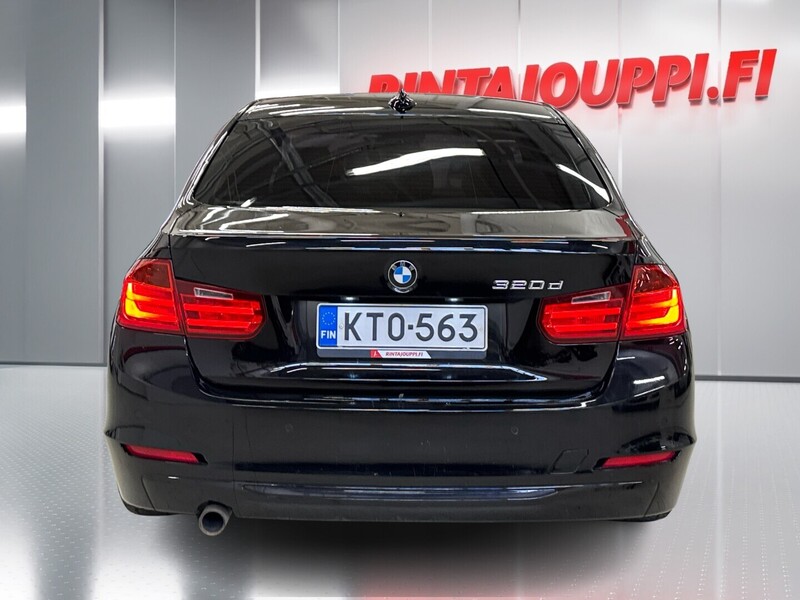 BMW 320 vaihtoauto