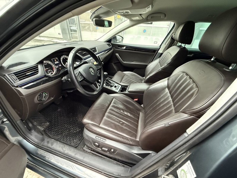 Skoda Superb vaihtoauto