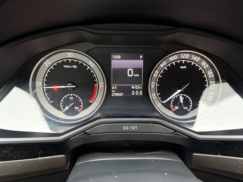 Skoda Superb vaihtoauto