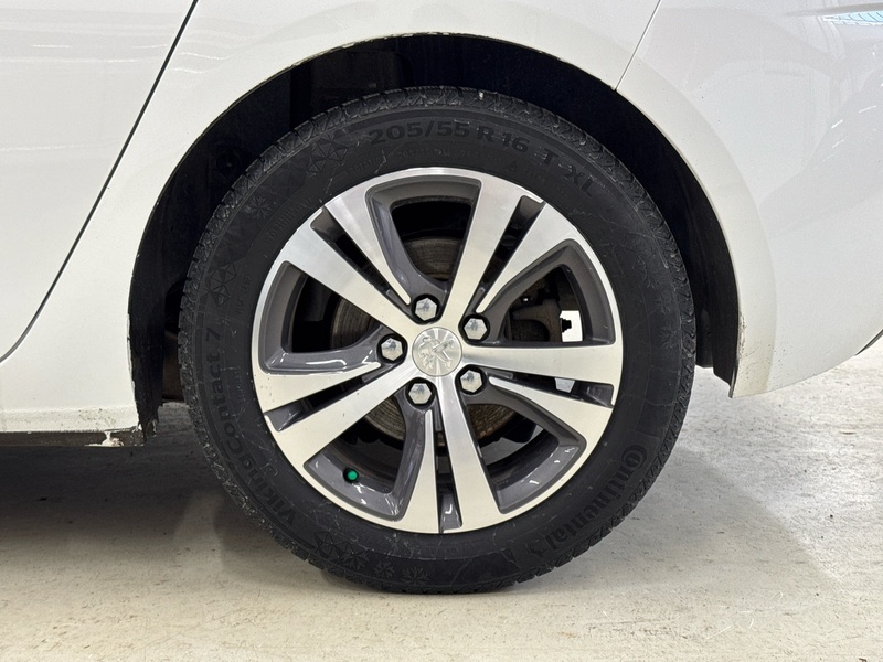 Peugeot 308 vaihtoauto