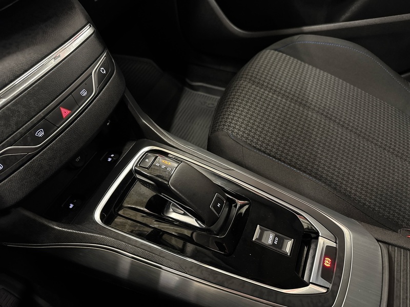 Peugeot 308 vaihtoauto