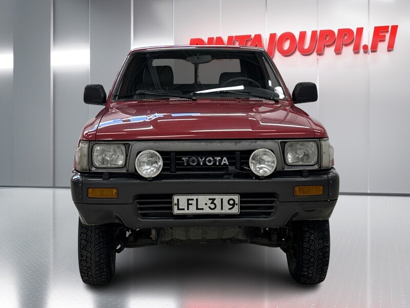 Toyota Hilux vaihtoauto