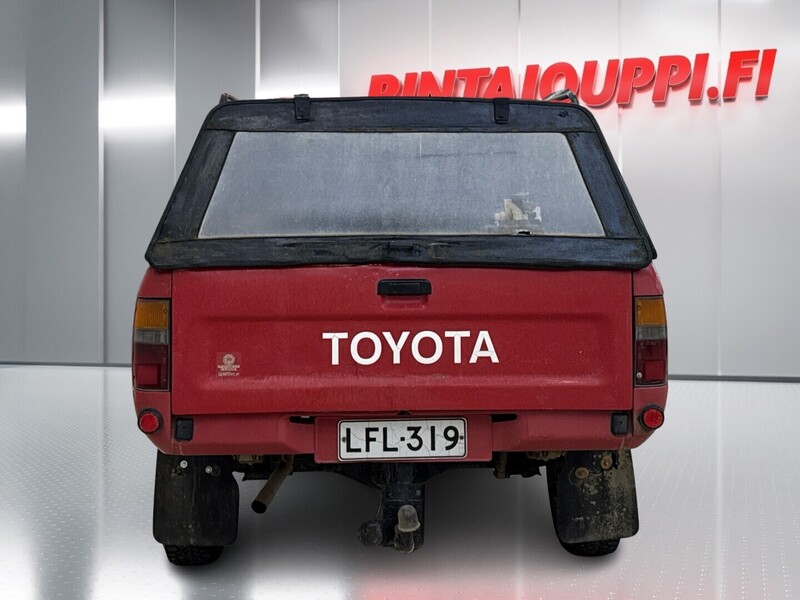 Toyota Hilux vaihtoauto