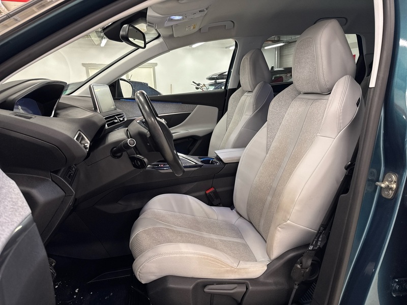 Peugeot 5008 vaihtoauto