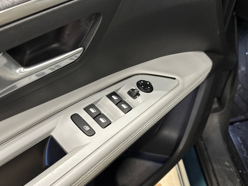 Peugeot 5008 vaihtoauto