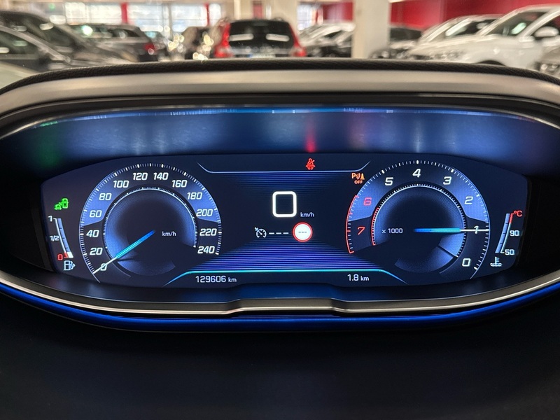 Peugeot 5008 vaihtoauto