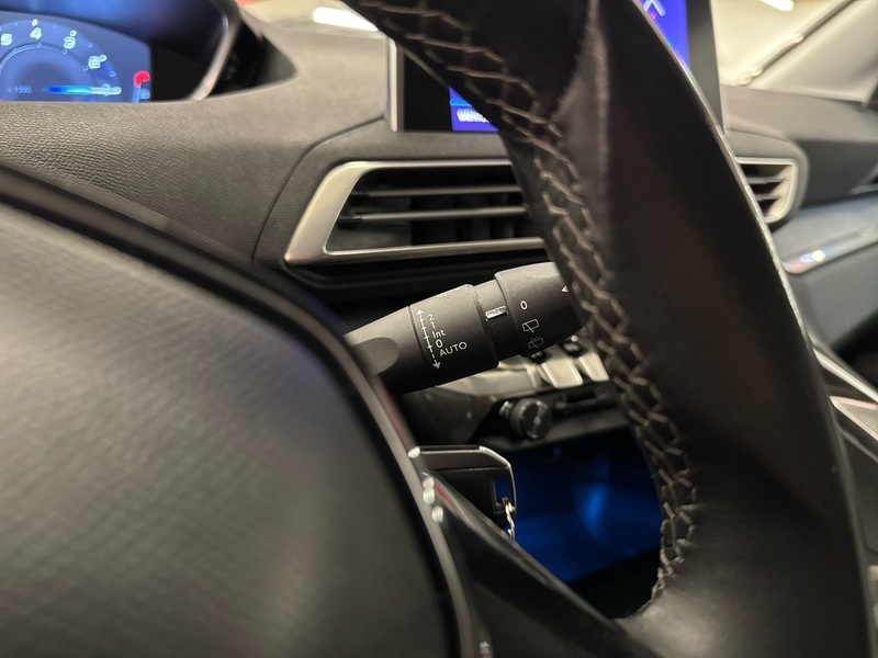 Peugeot 5008 vaihtoauto