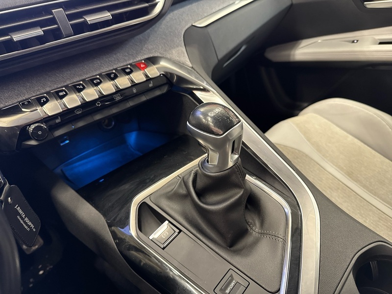 Peugeot 5008 vaihtoauto