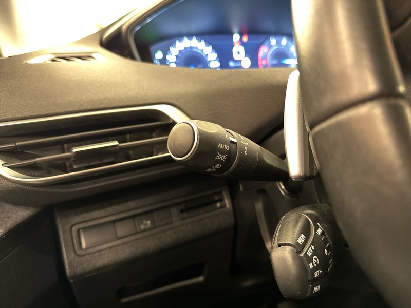 Peugeot 3008 vaihtoauto