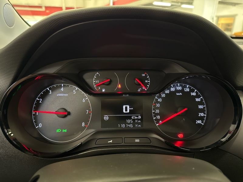 Opel Crossland X vaihtoauto