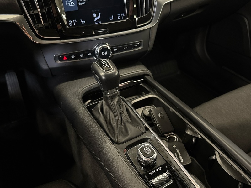 Volvo V90 Cross Country vaihtoauto