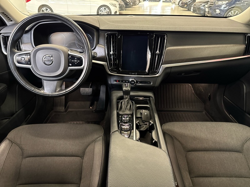 Volvo V90 Cross Country vaihtoauto