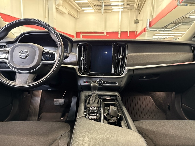 Volvo V90 Cross Country vaihtoauto