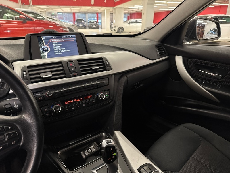 BMW 318 vaihtoauto