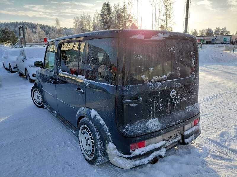 Nissan Cube vaihtoauto