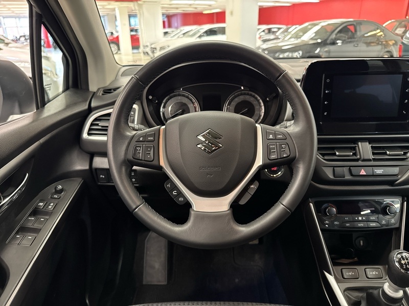 Suzuki S-Cross vaihtoauto