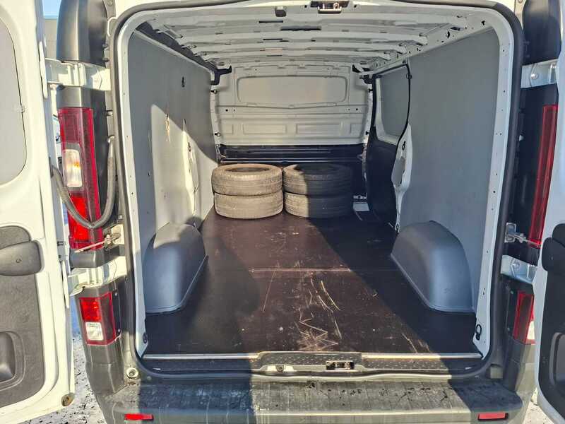 Renault Trafic vaihtoauto