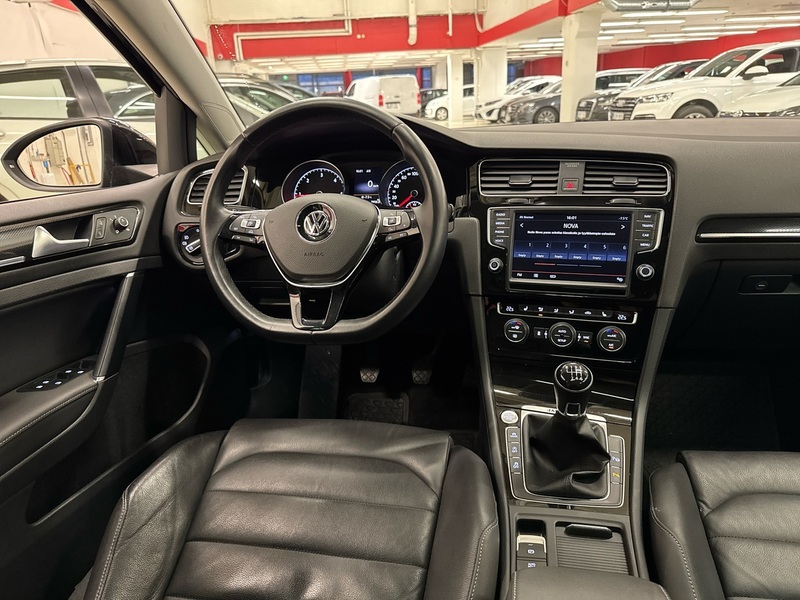 Volkswagen Golf vaihtoauto